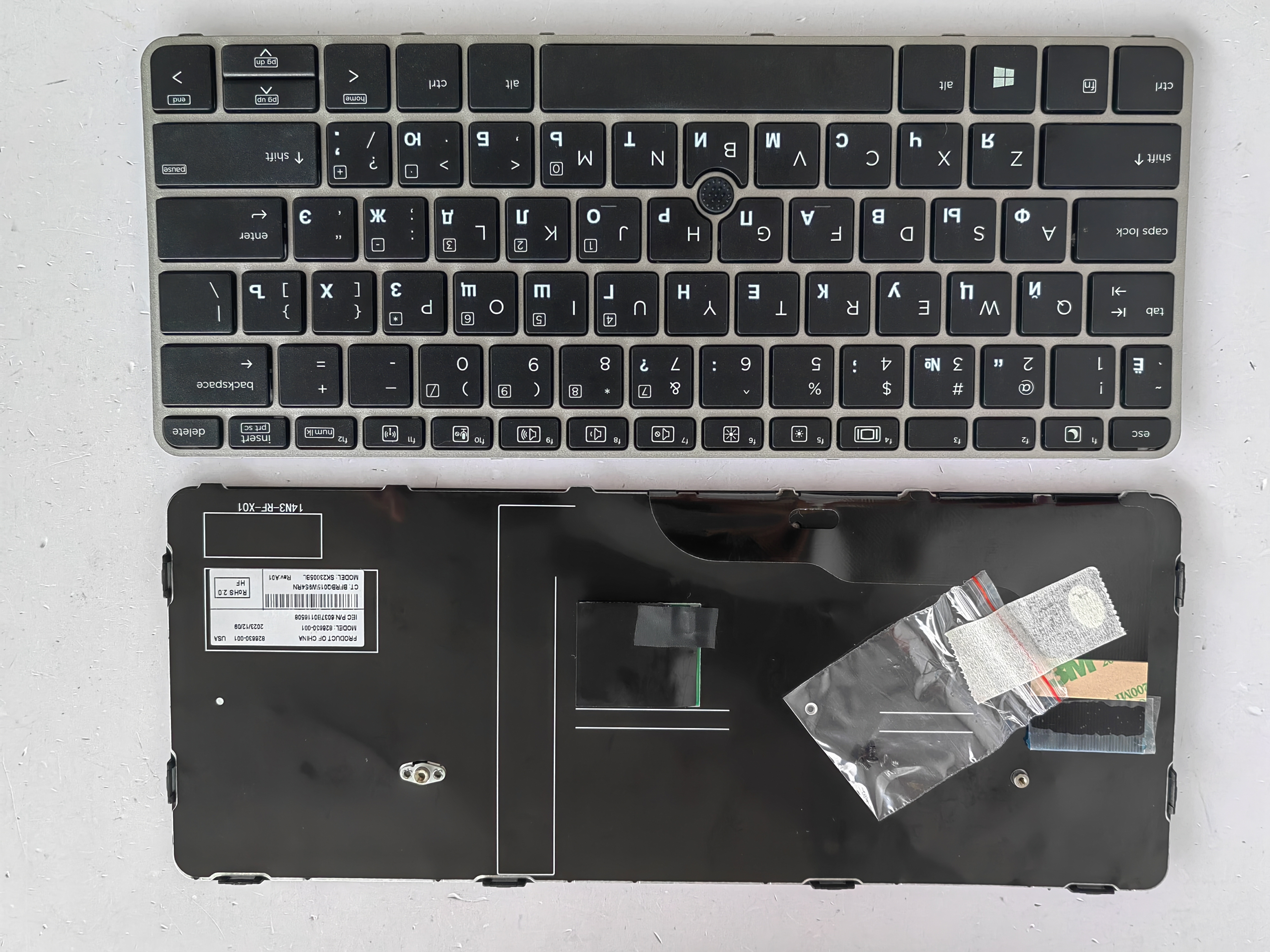 Picture of New Replacement Laptop Keyboard For HP 820G3/820G4/725G3/725G4/828G3/828G4 SILVER FRAME BLACK With Point (OEM) RU Layout